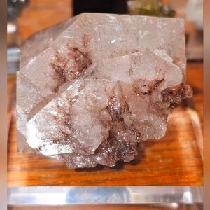 Apophyllite with hematite